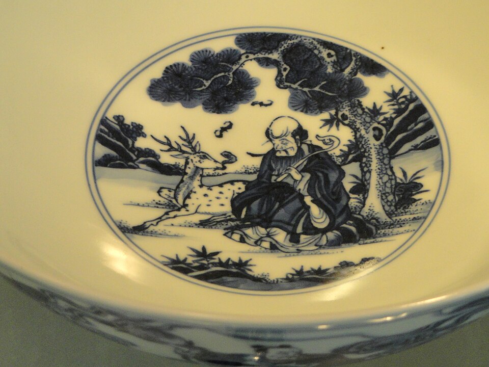 青花仙人鹿紋碗