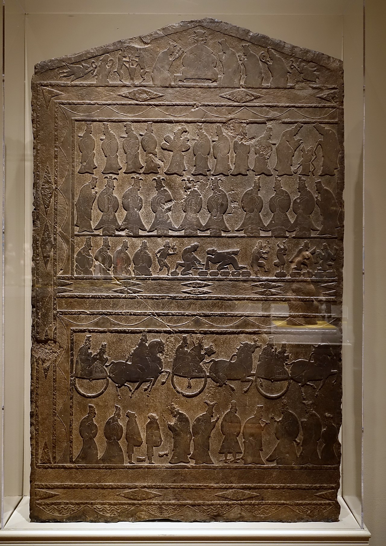 Western wall of funerary shrine, with Queen Mother of the West, Shandong province, China, Eastern Han dynasty, late 1st to mid 2nd century AD, limestone - Portland Art Museum - Portland, Oregon - DSC08550